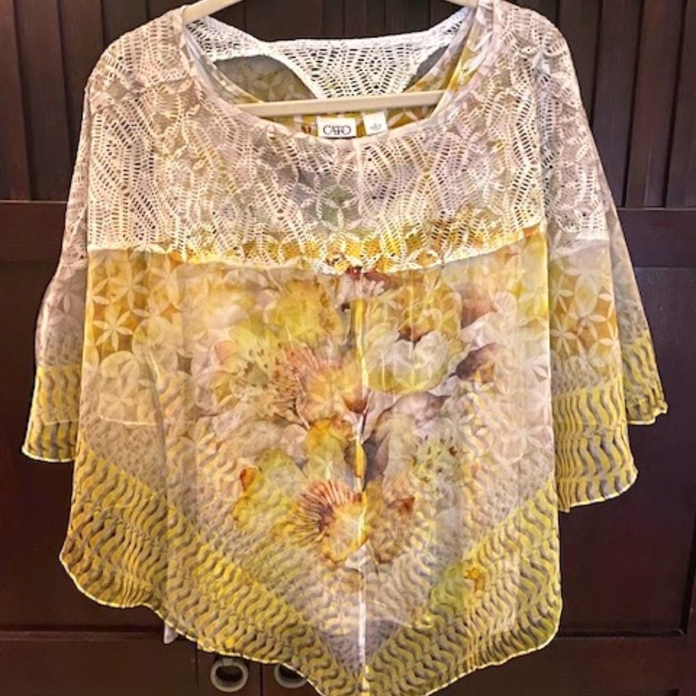Cato 2 piece ladies top size L, very dressy